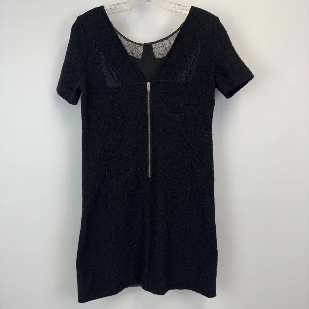 Marc by Marc Jacobs Black Lace Inset Zip Back Dress‎ Short Sleeve XS